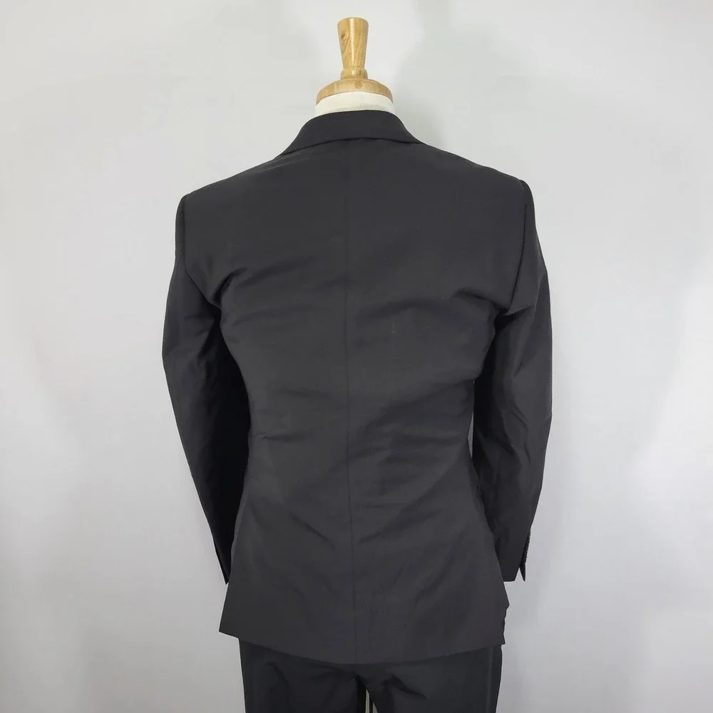 Calvin Klein Men's Sport Coat Blazer Two Button Solid Black Wool Blend XSLIM 38S